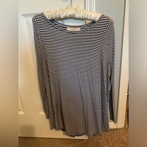 LOFT Navy Stripped Shirt L